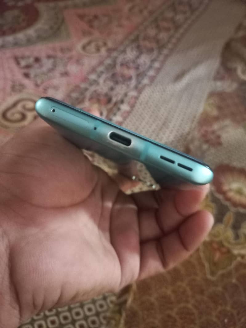 One Plus 8T 5