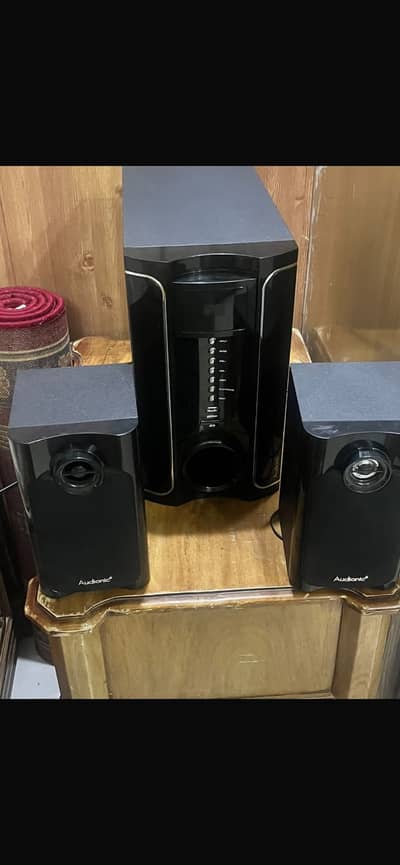Speakers in a brand new condition