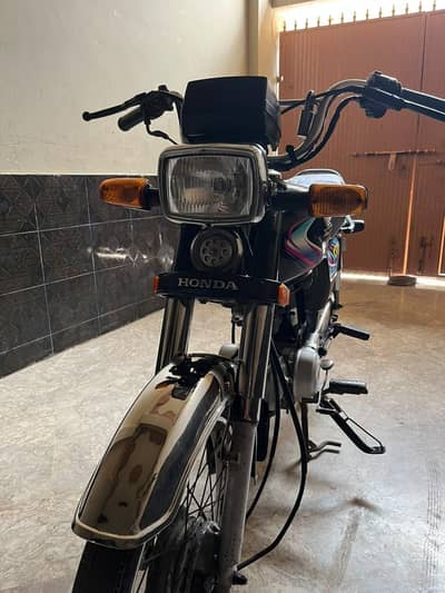 HONDA CD 70 2024 MODEL