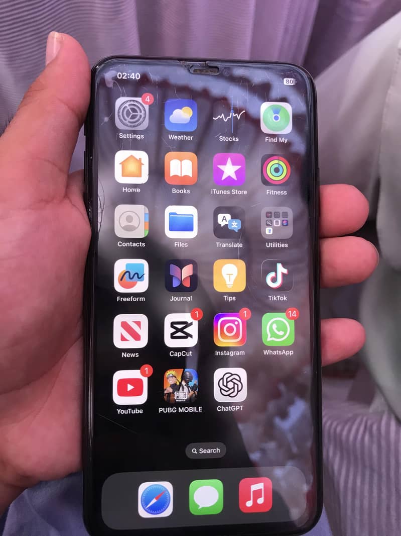 Apple iPhone 11 Pro Max 1