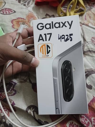 Samsung Mobile A17 in Warranty