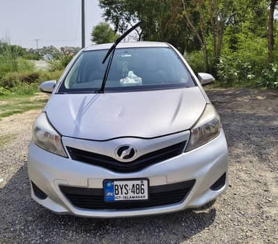 Toyota Vitz 2011