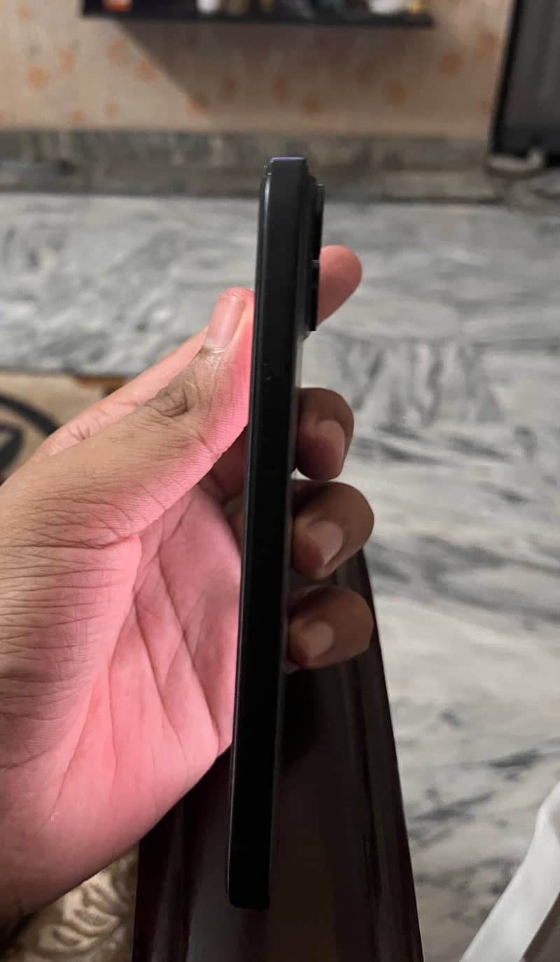 Apple iPhone 15 2