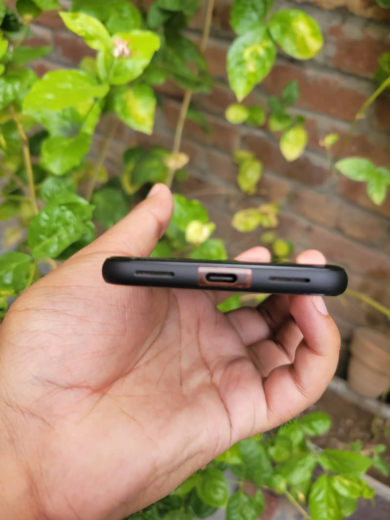 Google Pixel 4 (6/64) 3
