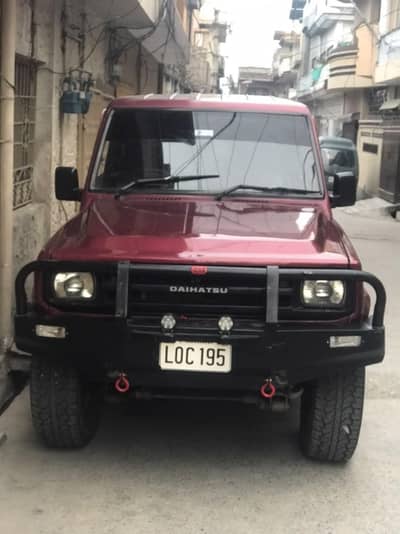 Daihatsu Rocky 1989