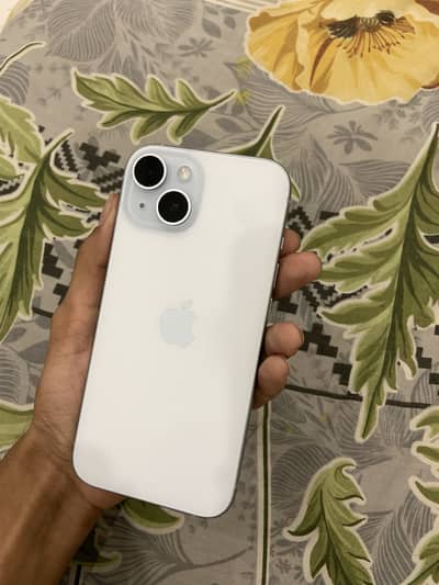 Apple iPhone 15