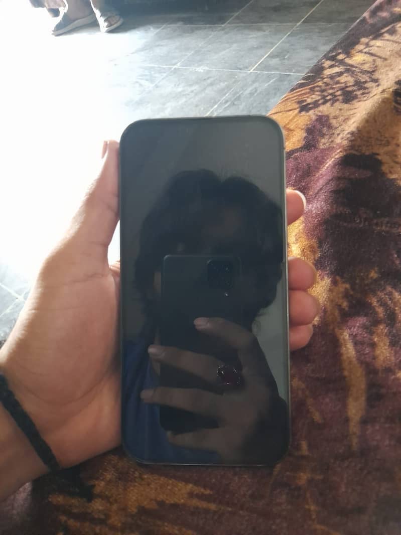 Apple iPhone 13 Pro Max 1