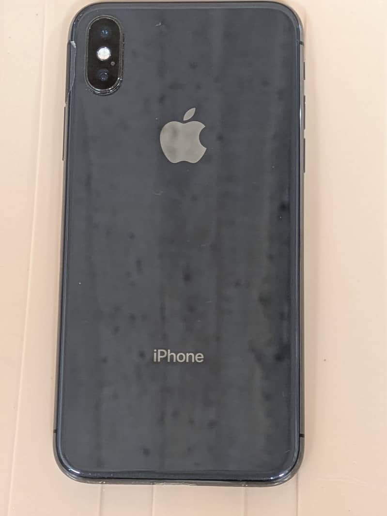 Apple iPhone X 4