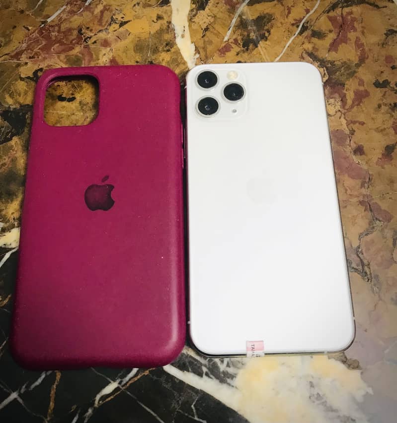 Apple iPhone 11 Pro 0