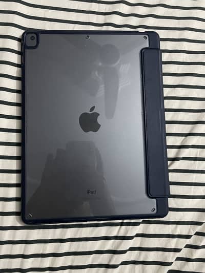 Apple I Pad 9th generation 2021 64 gb
