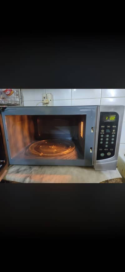 Orient 36 liter microwave