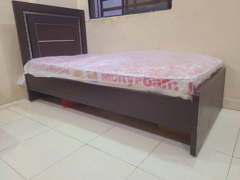 single Bed & Cupboard 3
