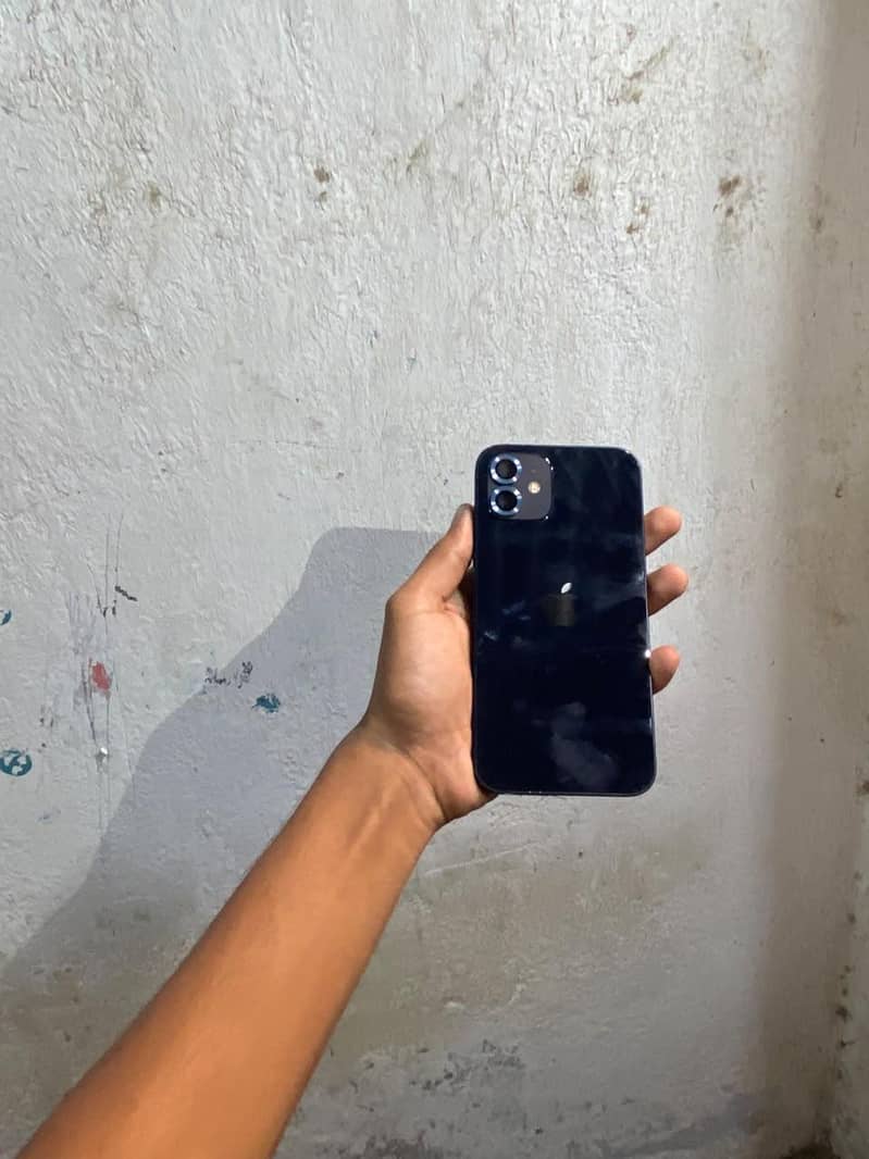 Apple iPhone 12 5