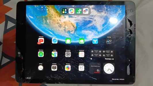 damaged ipad 7th gen for half price 128 gb