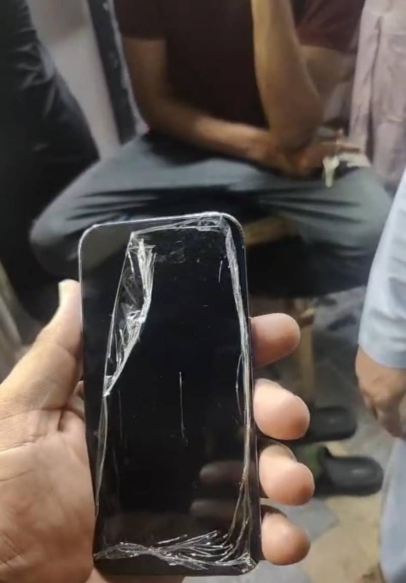 iphone 13 pro 2