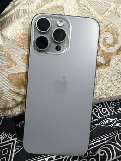 Apple iPhone 15 Pro Max