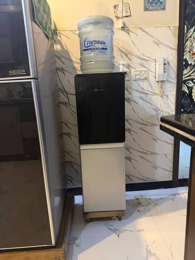 dawlance dispenser with 3 taps