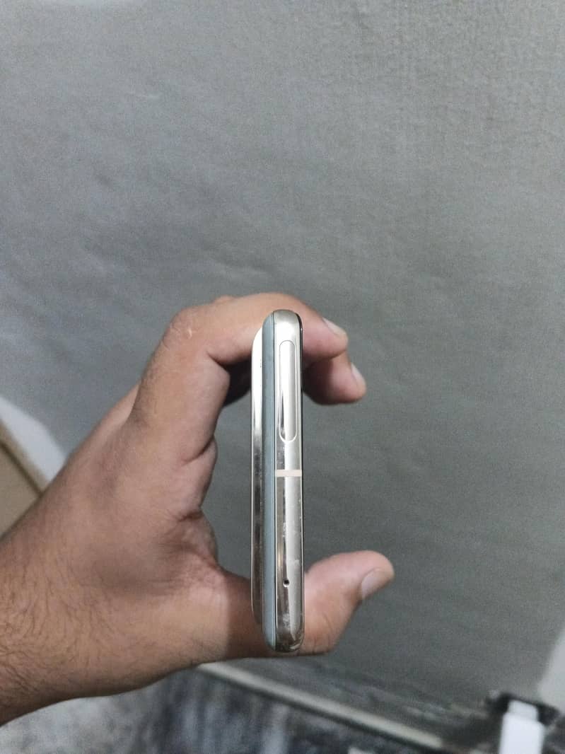 Google Pixel 7 Pro 4