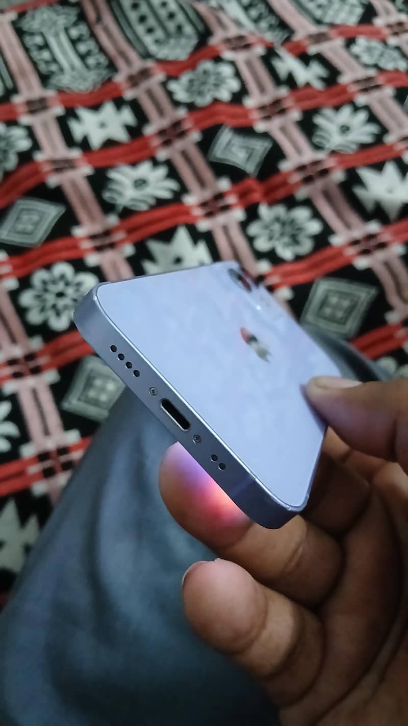 Apple iPhone 12 mini 2