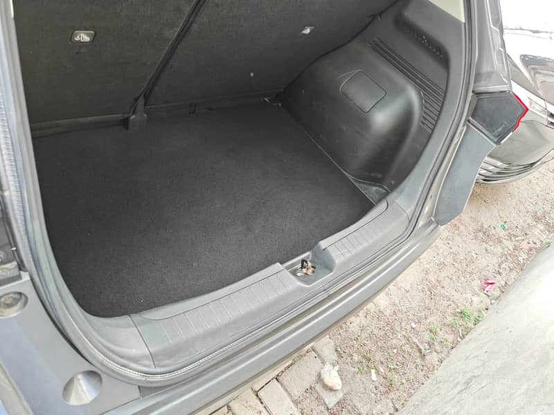nissan note 10