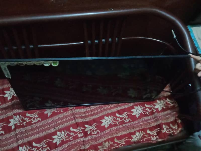 ESOSTAR LCD 3
