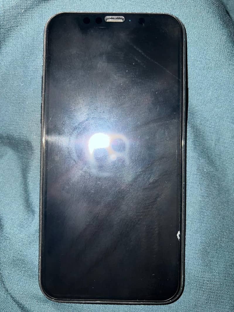 Apple iPhone 11 Pro 1