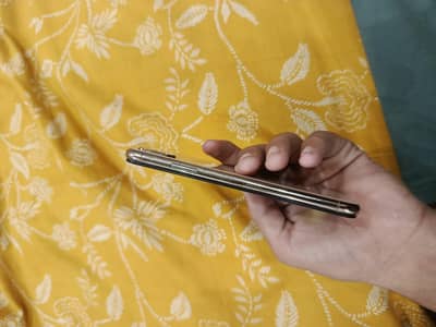 Apple iPhone XS(256GB){Factory unlock]