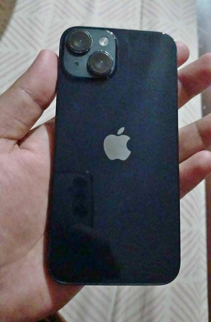Apple iPhone 13 2