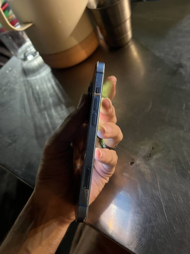 Iphone 13 3
