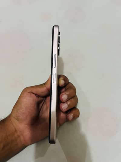 Vivo Y04