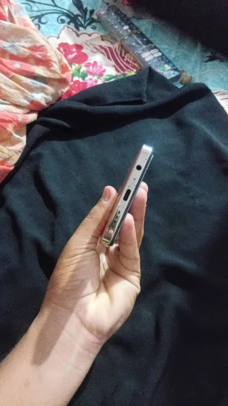 Infinix Note 30 3