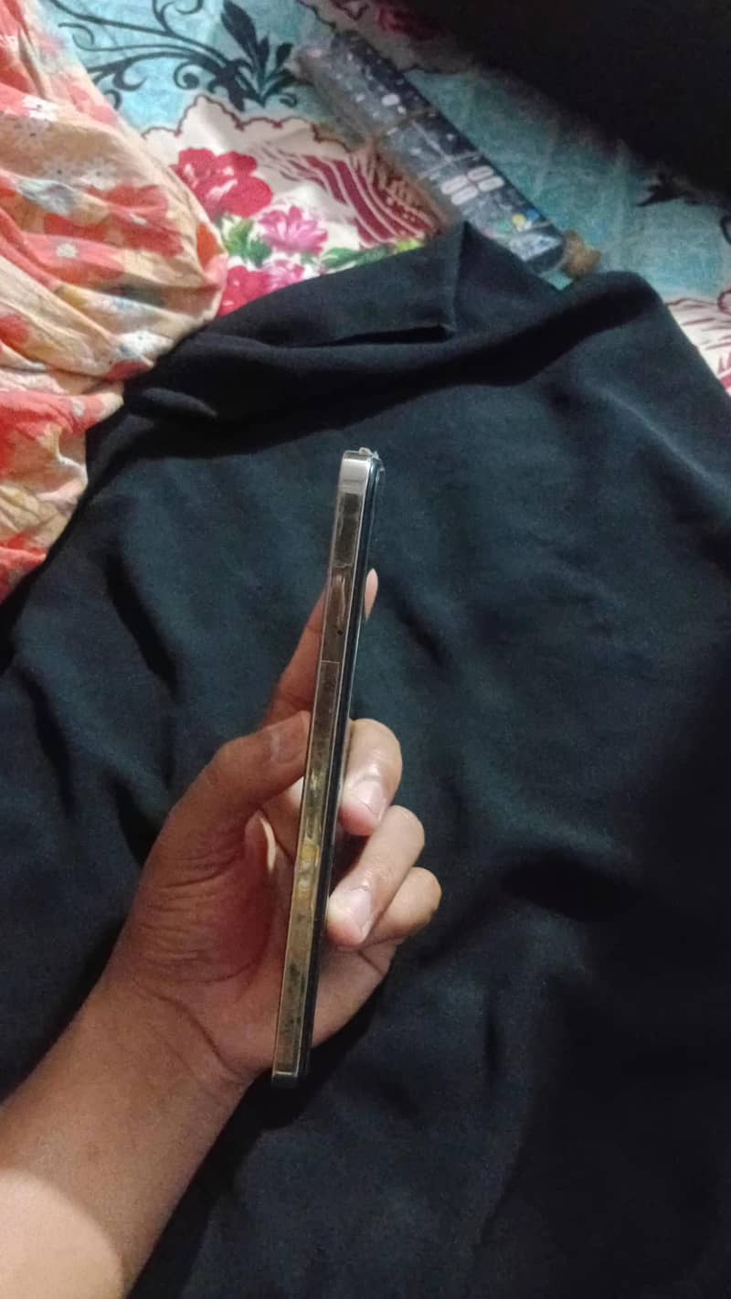 Infinix Note 30 4