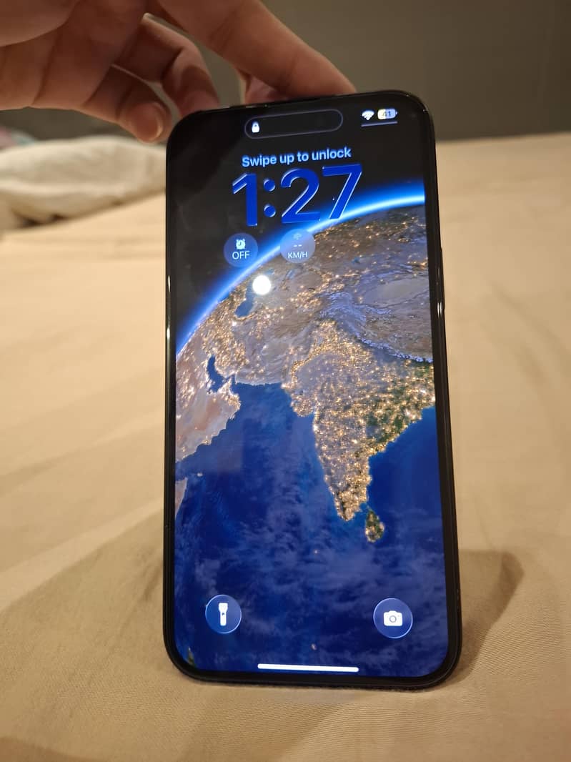 Apple iPhone 16 Plus 4