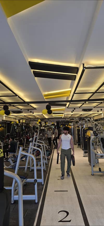 receptionist rquired for our gym