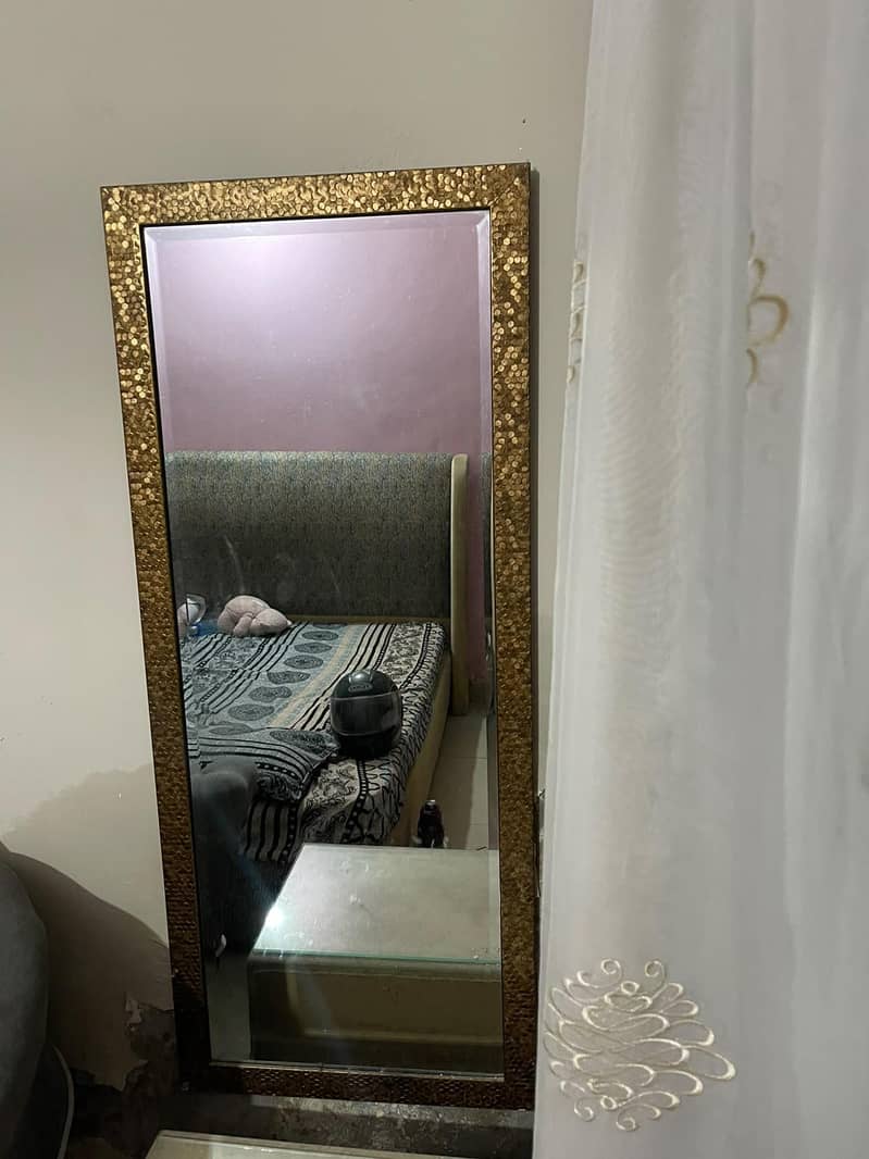 long mirror 1