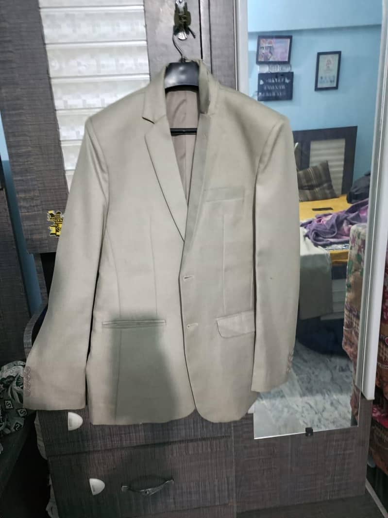 pent coat 0