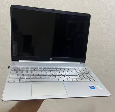 HP Core i7 11th Gen 12GB 256GB SSD touch Laptop Silver (15-DY2089MS)