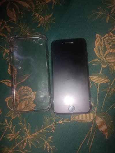 Apple iPhone 7 32GB(Exchange possible)