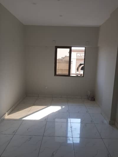 3 Bed Dd Prime Location: Gulistan-E-Johar Block 7 Near Mosmiyat
