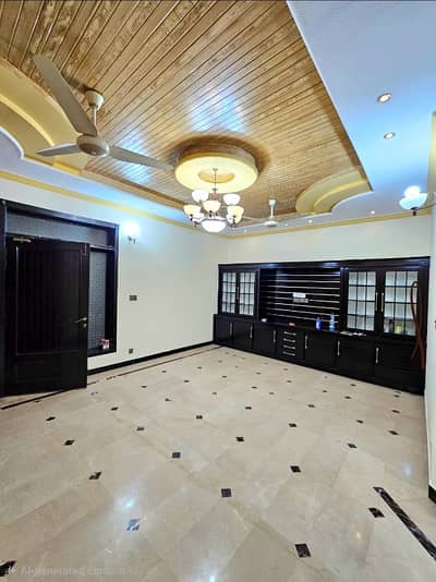 10 Marla Ground Floor Front Open Gas Electric Separate Boring Parking Available G-13/3