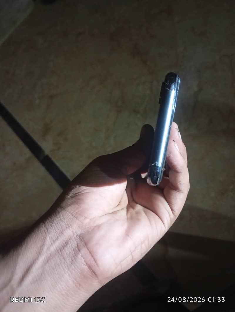 Apple iPhone X 5