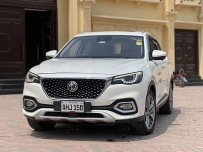 MG HS 2022