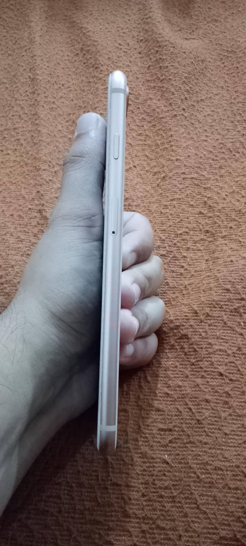 Apple iPhone 8 Plus 2