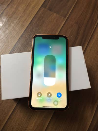 Apple iPhone XR 64gb Converted to 17 pRo MDM Exchange possibel