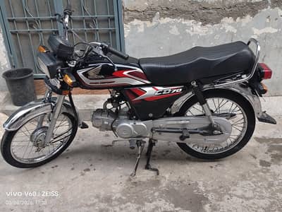 CD 70 total Genuin neat condition