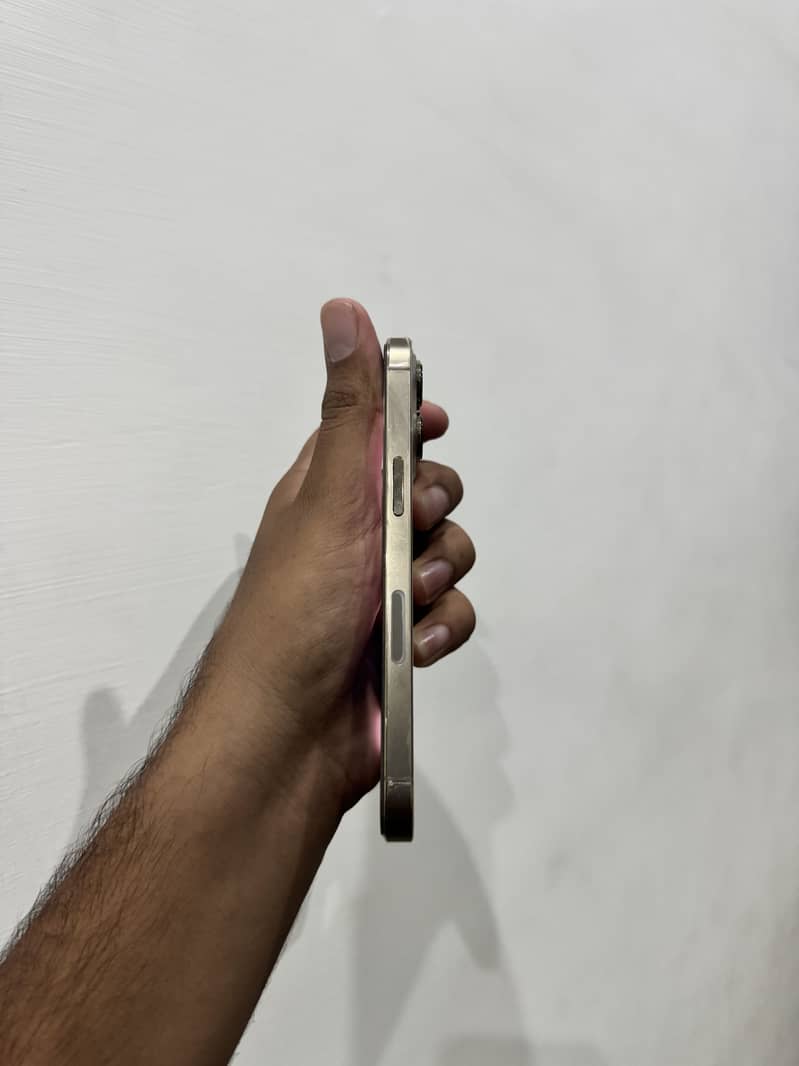 Apple iPhone 13 Pro 1
