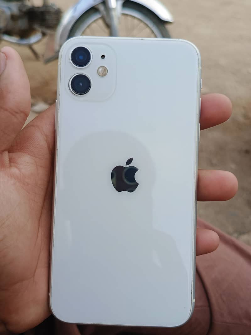 Apple iPhone 11 1