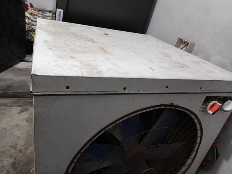 Large Size Cooler 2