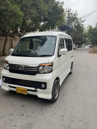 Daihatsu Atrai Wagon 2010 own engine