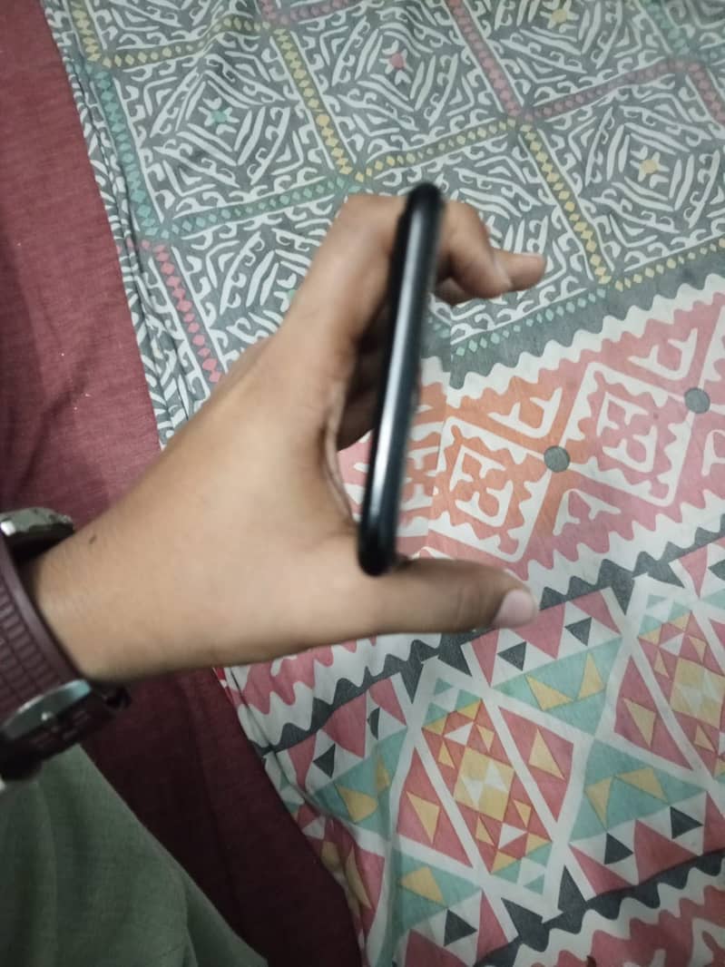 Apple iPhone 7 Plus 1